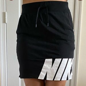 Nike Air Drawstring Skirt